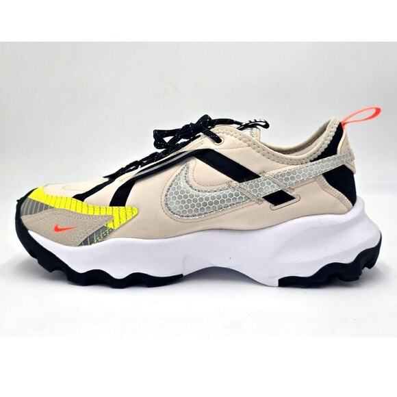 Nike TC 900 LX 3M Light Orewood Brown Insulated Reflective Sneakers Women's 10.5 - Picture 8 of 9